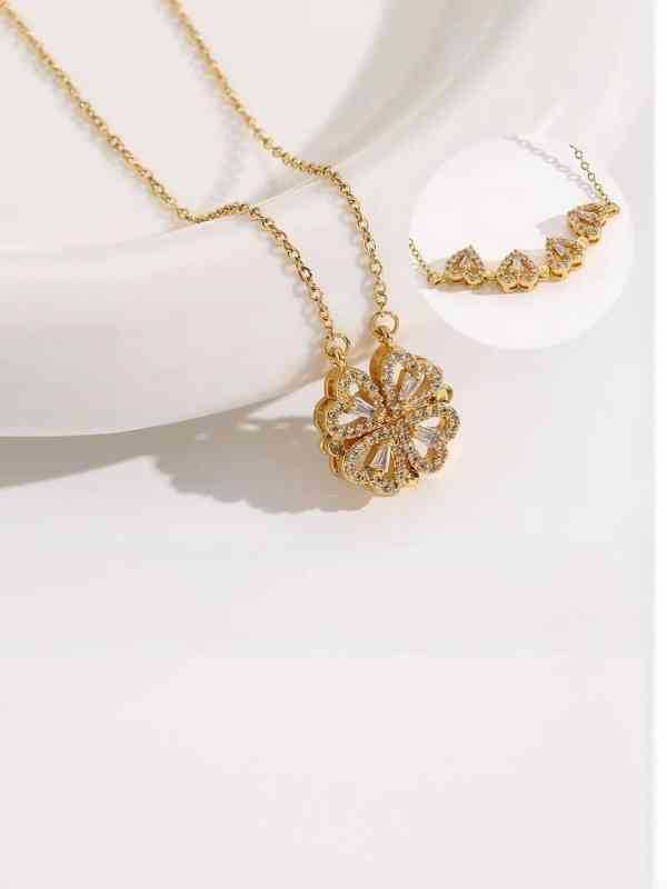 Magnetic Golden Flower Pendent قلادة زهرة ذهبية مغناطيسية